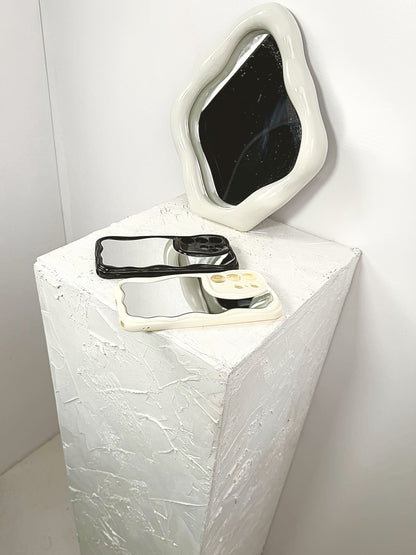 Contour Mirror Case